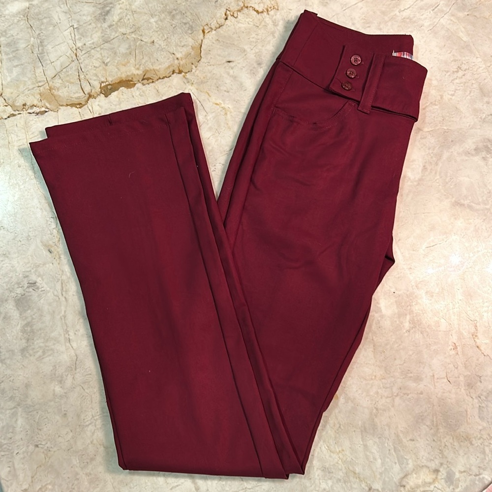 URBAN OUTFITTERS Belted Trouser